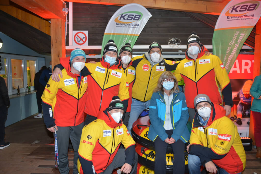 IceTubingBoballianz21 (1)