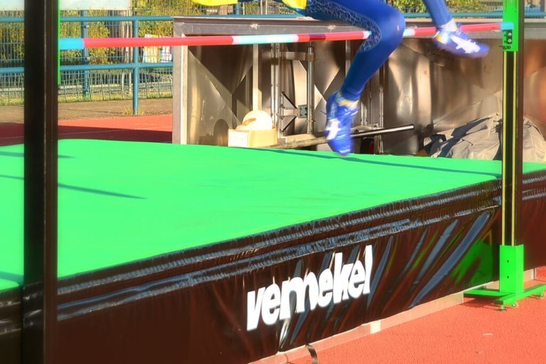 GrosssportgeraeteHoch