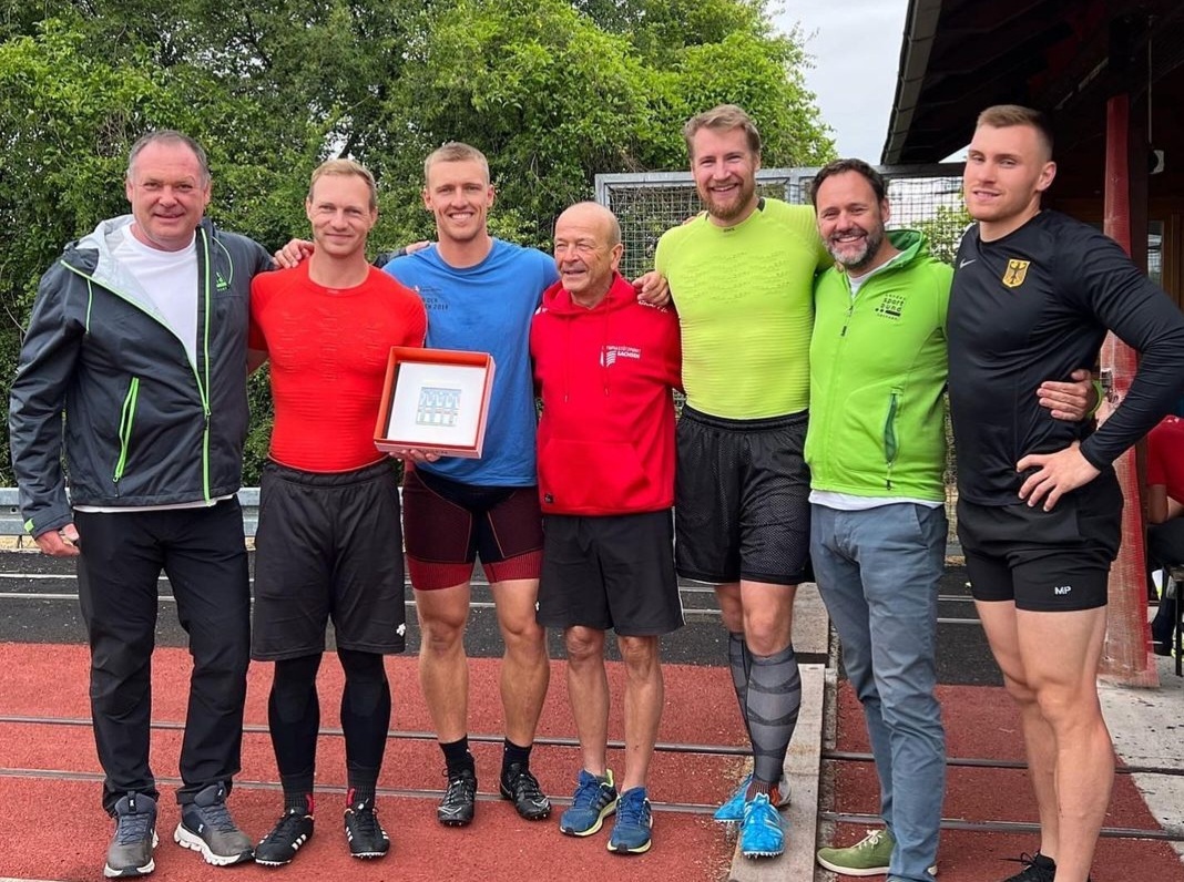 Screenshot_20220727-201038_Instagram