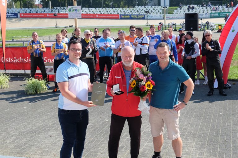 EhrenplaketteFrankHeidenau1