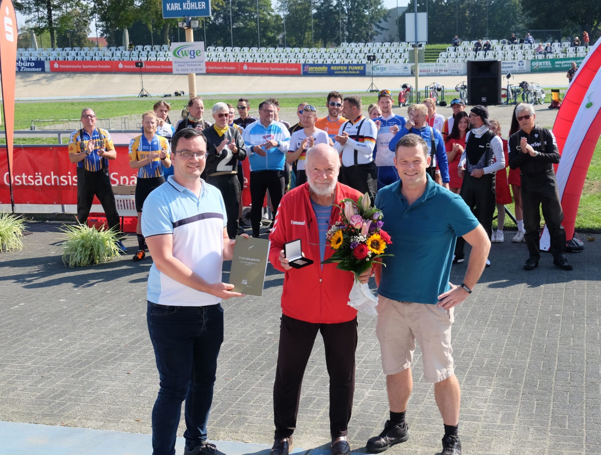 EhrenplaketteFrankHeidenau1