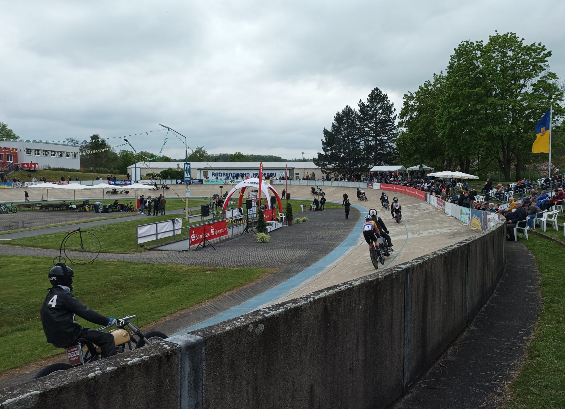 BetonOval2023_radsport