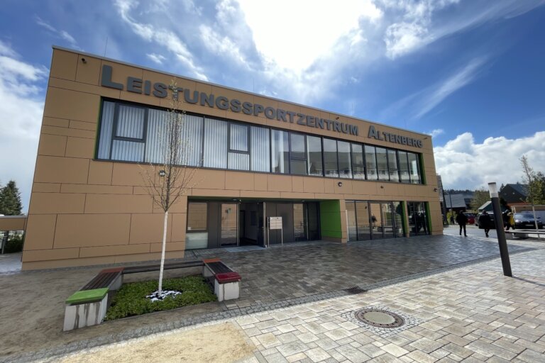 LeistungssportzentrumALTEN3