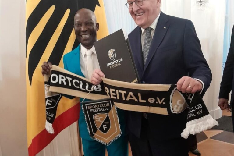 CandidoMahocheBundesverdienstkreuz24a