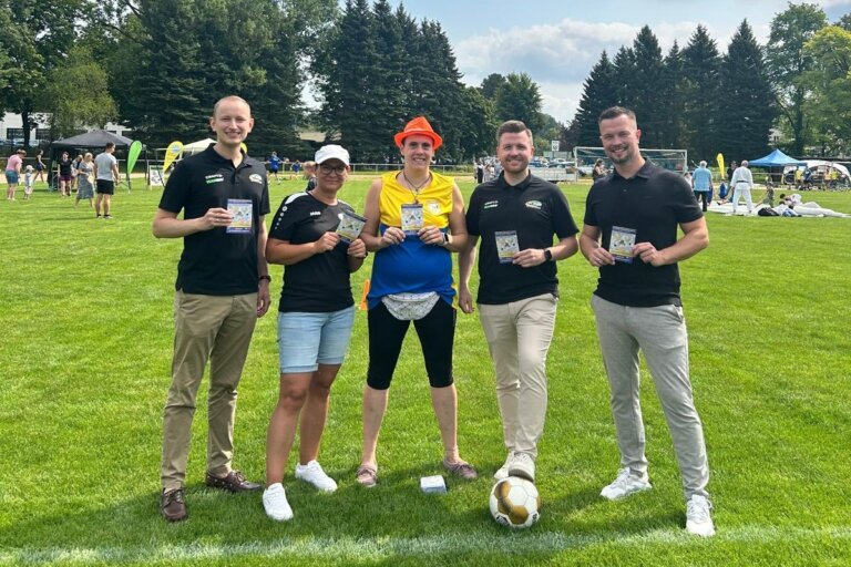 AuftaktNeustadtVereinkreisel25 (1)