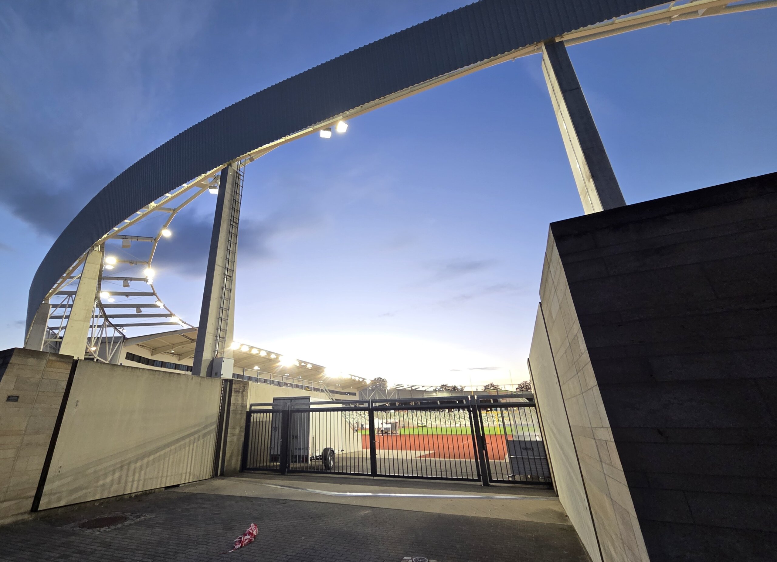 HeinzSteyerStadionDresden_FotoKlingbeil