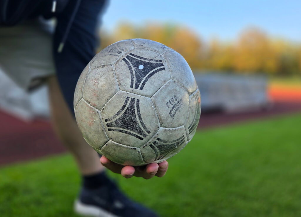 Fussball (1)